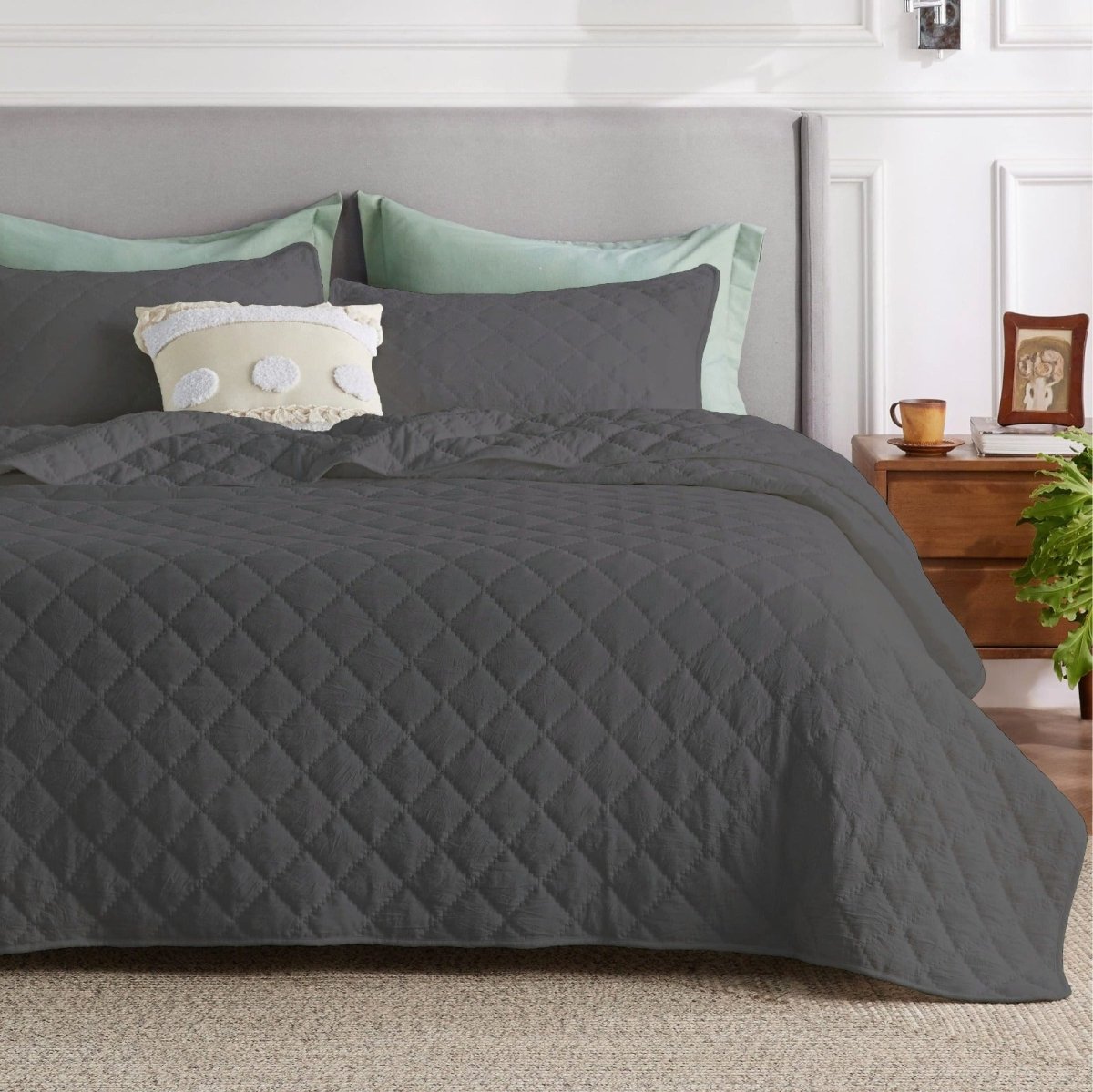 DIAMOND QUILTED SUMMER BEDSPREAD - GREY - Waqashomeltd