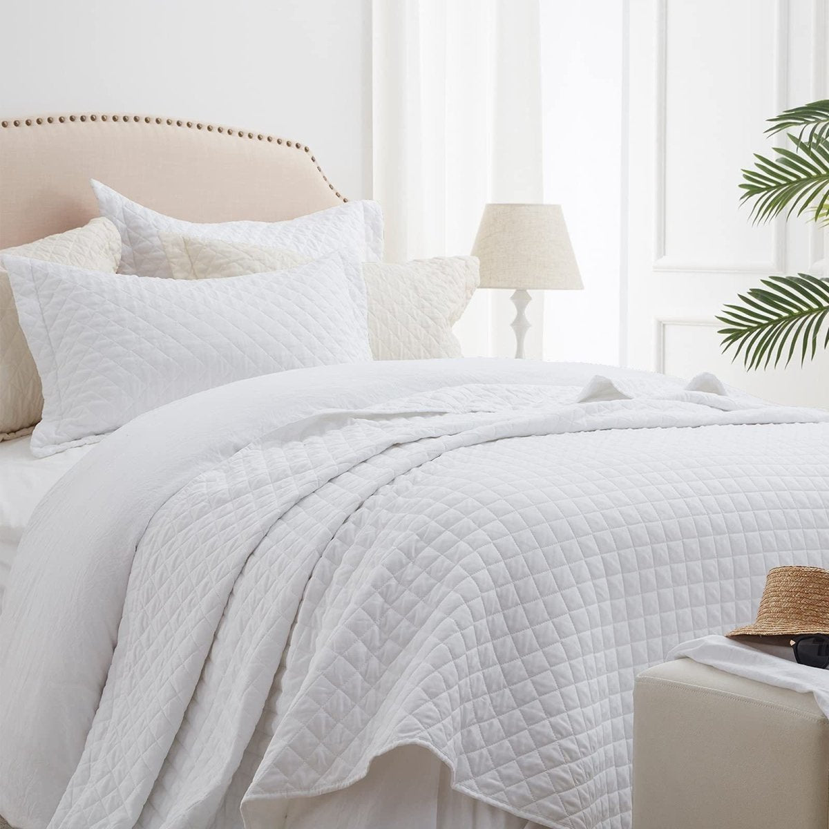 DIAMOND QUILTED SUMMER BEDSPREAD - SUPER WHITE - Waqashomeltd