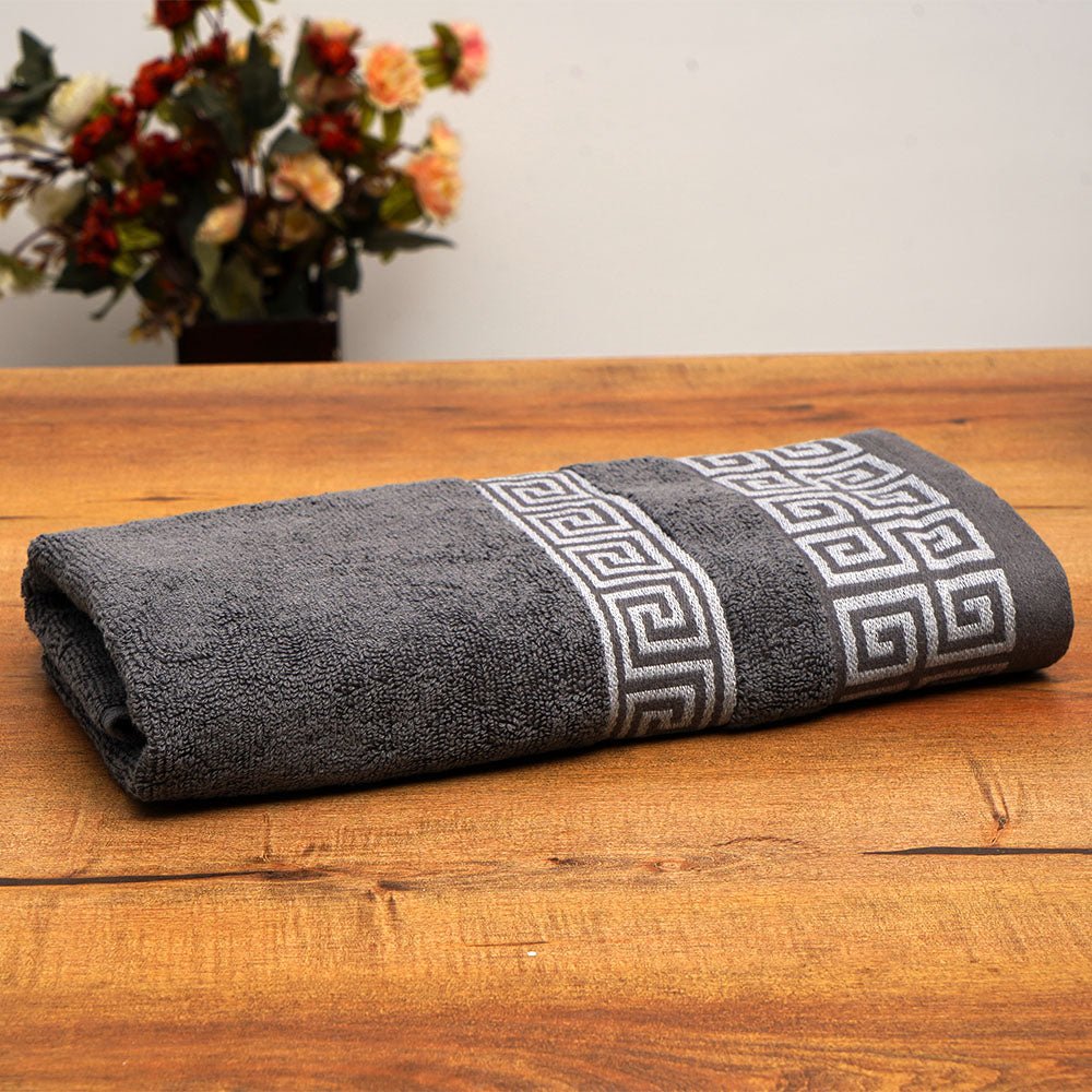 Super Soft Top Quality Jaquard design Bath Towel - Grey - Waqashomeltd